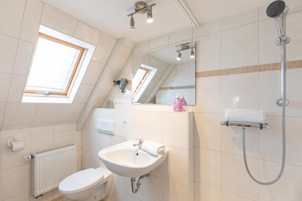Roemser Stuebchen Husum  Exteriör bild
